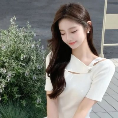 少女们的指南针